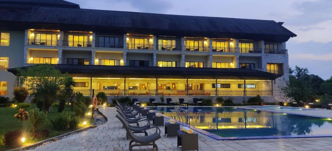 Soaltee Westend Resort Chitwan Dış mekan fotoğraf